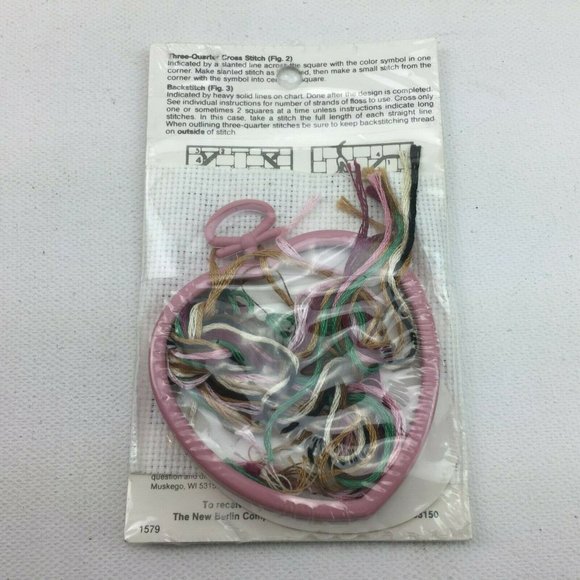 The New Berlin Counted Cross Stitch Complete Kits Bear I Love You Noel Christmas - Picture 4 of 11